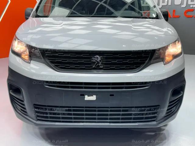 بيجو-بارتنر-ديزل-- جير عادي شاص طويل 