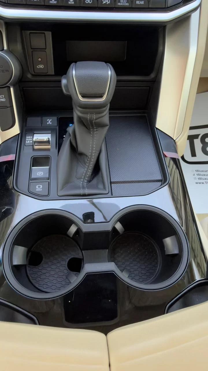 interior image_1