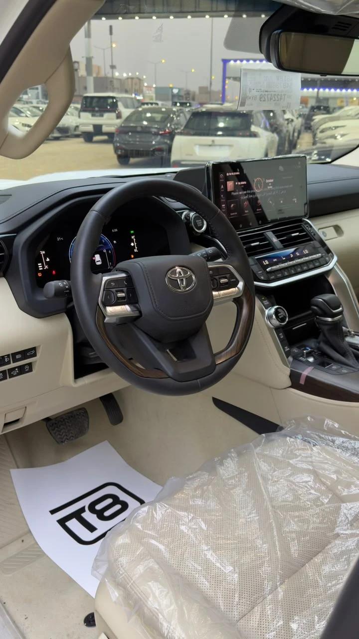 interior frontRight