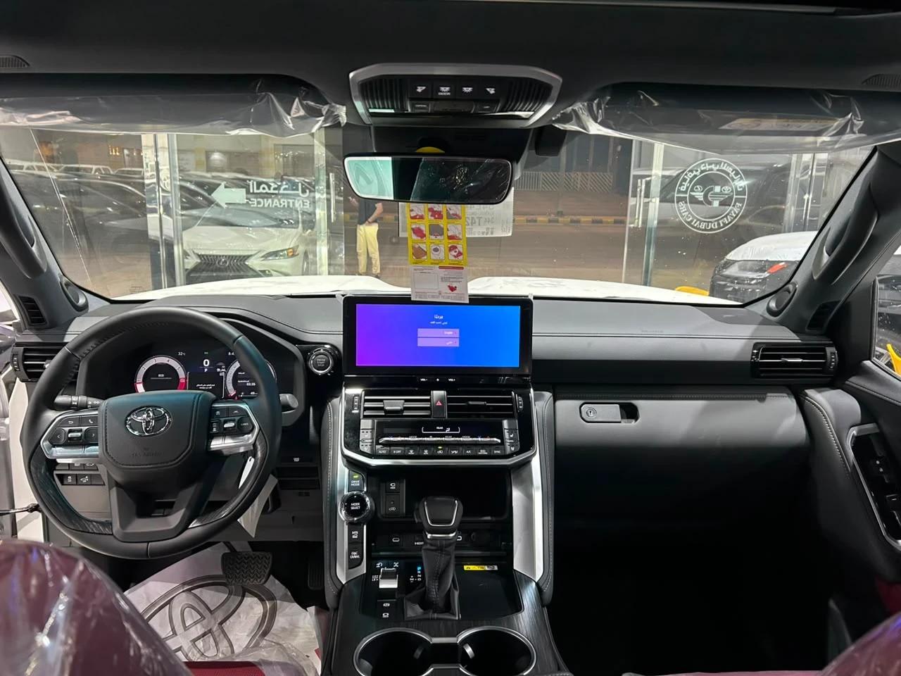 interior frontRight