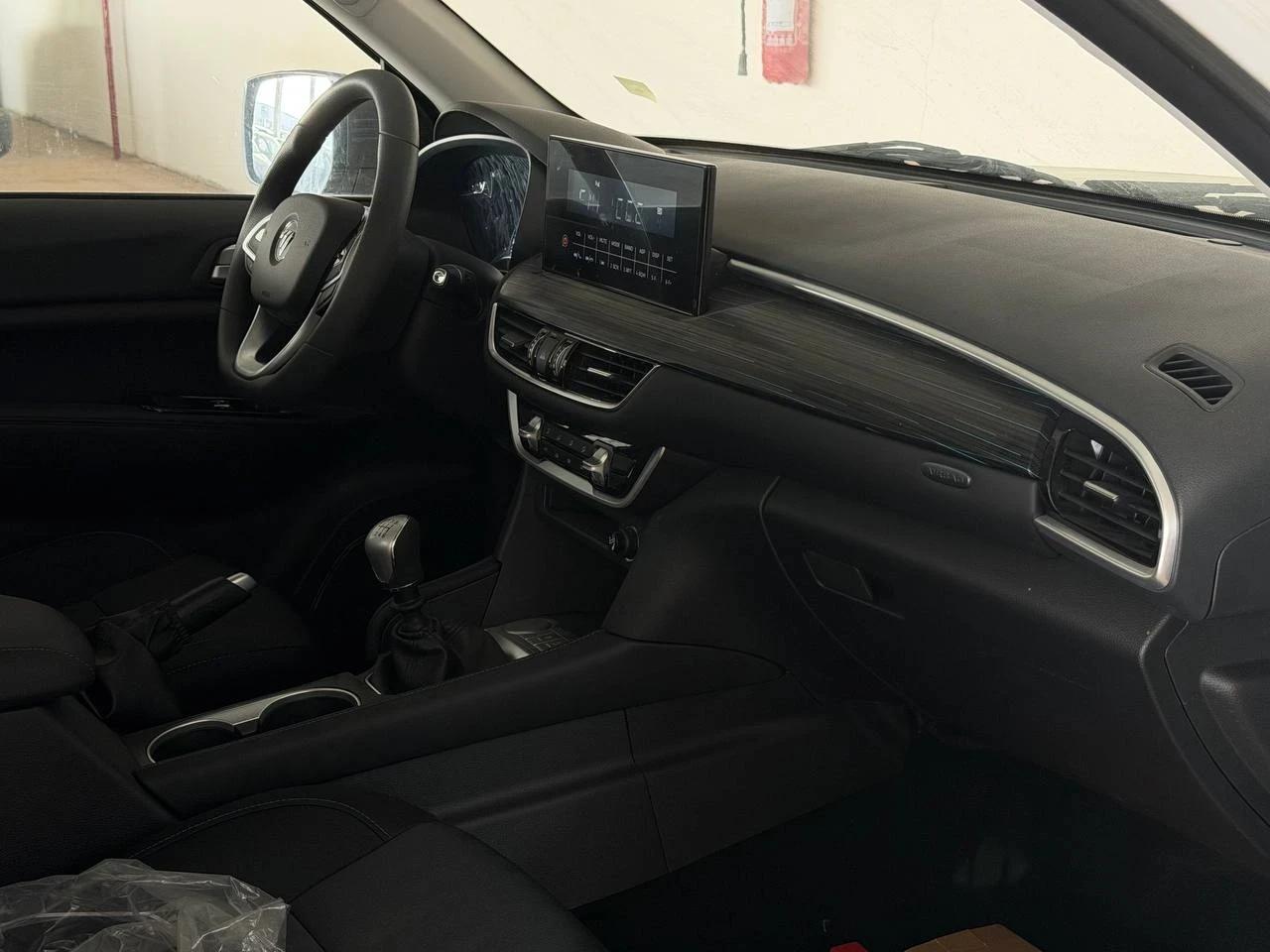 interior image_0