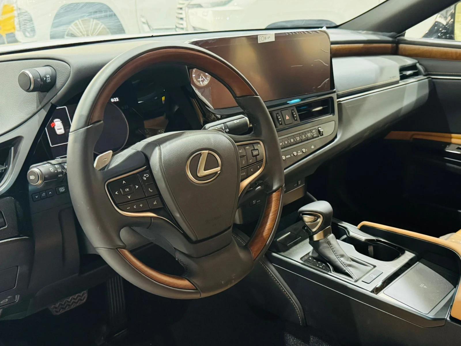 interior image_3