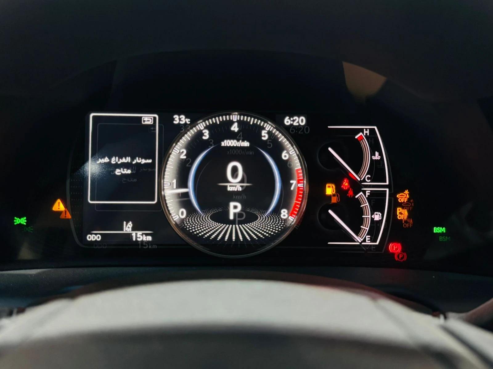 interior image_0