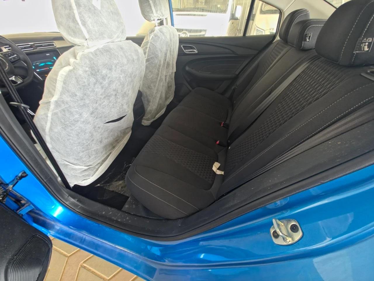 interior frontRight