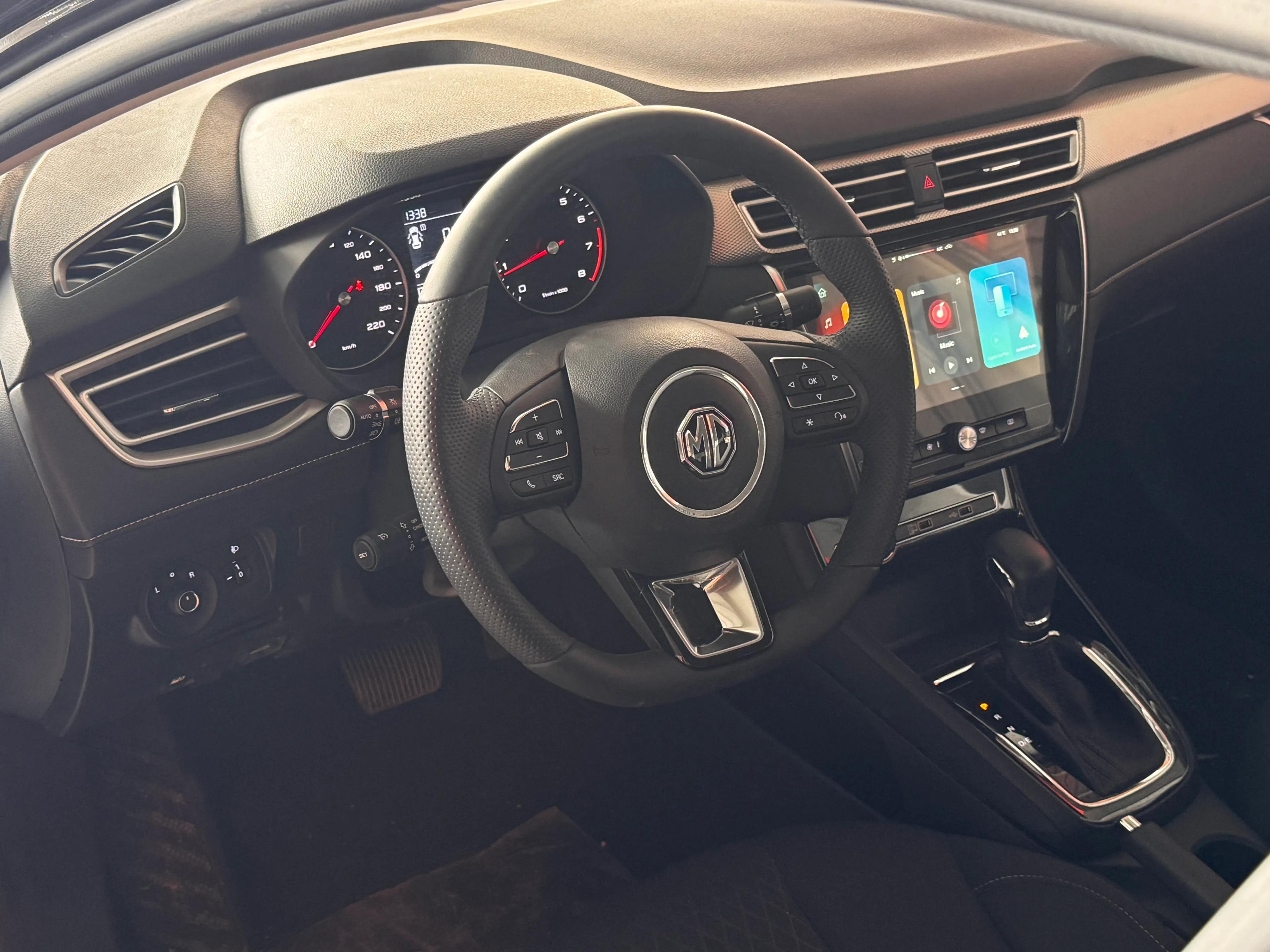 interior frontRight
