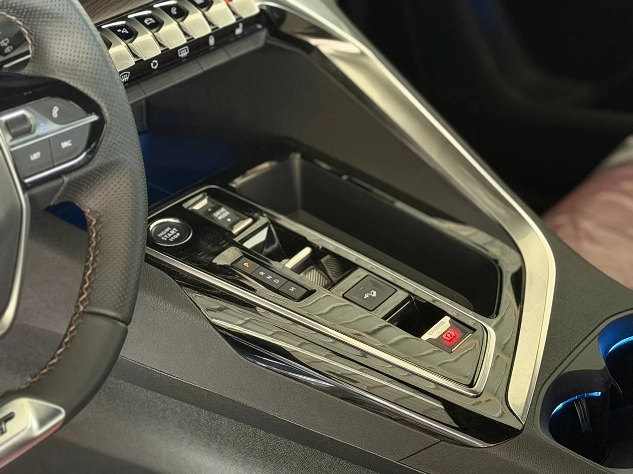 interior image_0