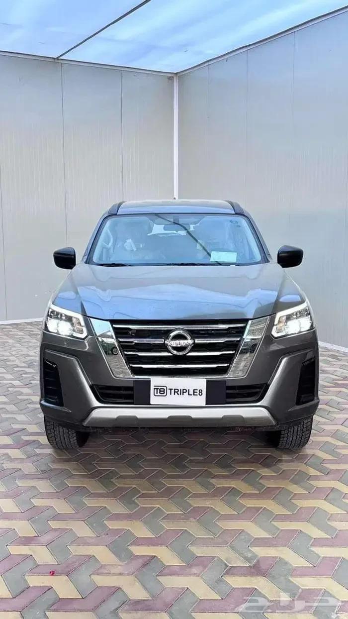 exterior frontRight