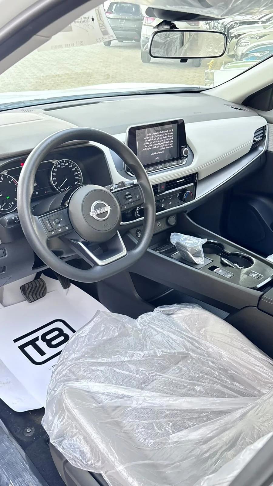 interior frontRight
