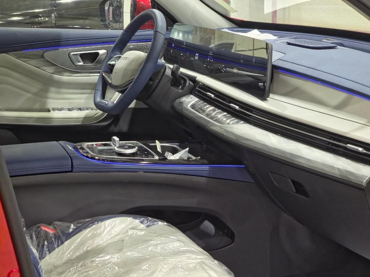interior image_4